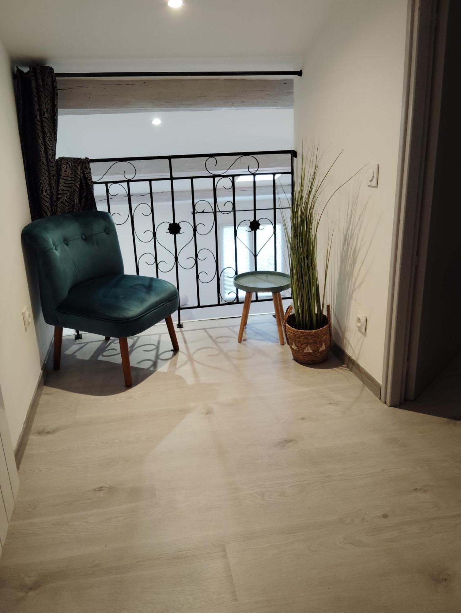 Maison Chez Marthe Le Muy Buitenkant foto